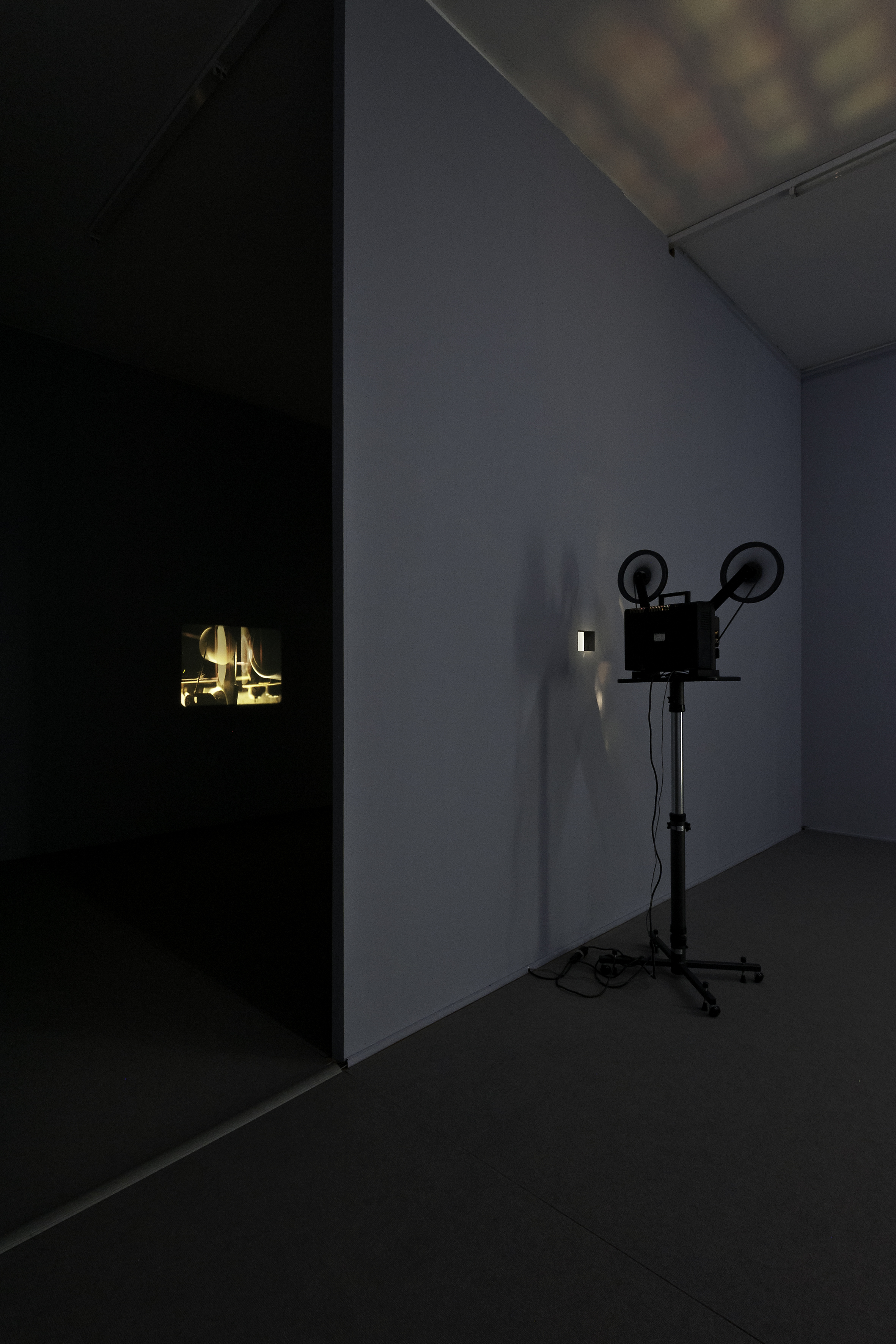 Exhibition view at Kunsthalle Winterthur, photo: Christian Schwager, 2013