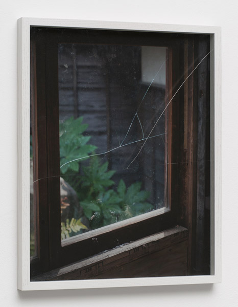 Ariel Schlesinger: Okazaki, exhibition view, Galerija Gregor Podnar, Berlin, 2014. Photo: Marcus Schneider