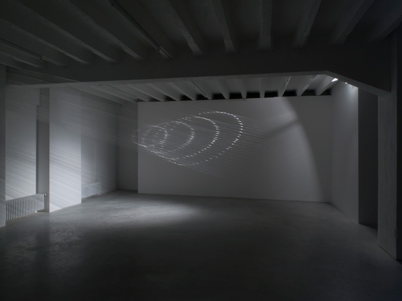 Tobias Putrih: Re-projection, exhibition view, Galerija Gregor Podnar, Berlin, 2008. Photo: Marcus Schneider
