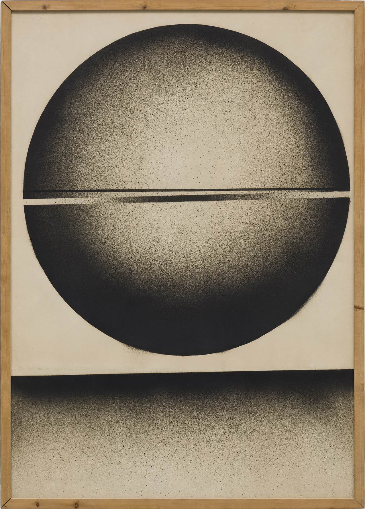 Ferenc Ficzek, Untitled (Sphere), 1969-1970, ink, printing ink, spray on paper, 98 x 70 cm. Photo: Marcus Schneider